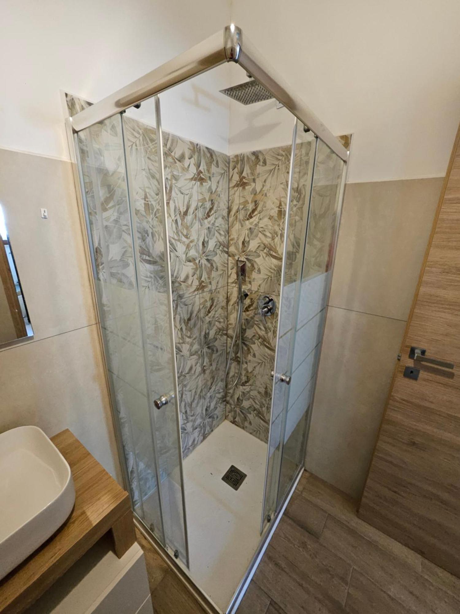 Casa Vacanze Dragona 15 Min Fco 10 Min Ostia 阿其利亚 外观 照片